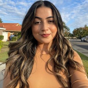 Meet your Posher, Eileen